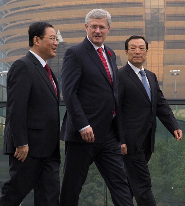 总理哈珀访问杭州 在钱江新城城市阳台观钱塘江