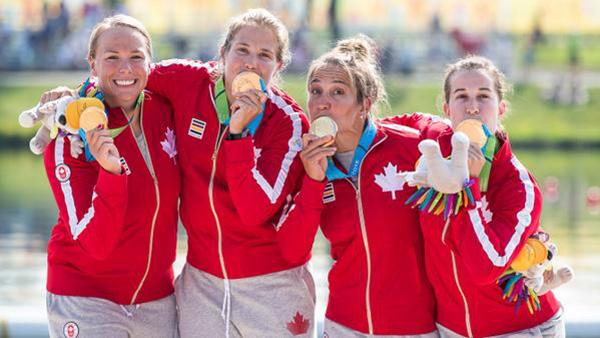 加拿大女子皮划艇队获得泛美运动会首枚金牌