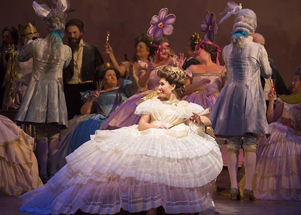 歌剧《茶花女》10、11月在多伦多上演 演绎小仲马笔下19世纪中叶巴黎爱情故事