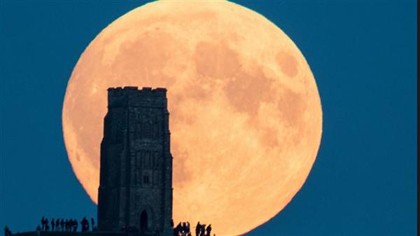 “超级月亮”+月全食：看世界各地的精彩月景（组图）