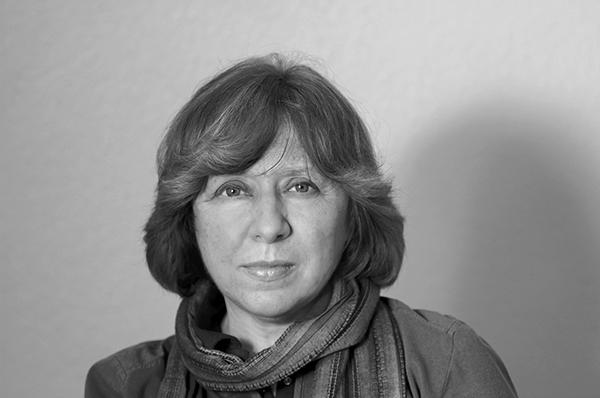 “一座反映我们时代痛苦和勇气的丰碑”—— 白俄罗斯记者、作家斯维拉娜·亚历塞维奇（Svetlana Alexievich）获得2015年诺贝尔文学奖