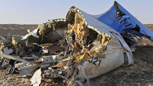 俄国证实是炸弹让载有224人的俄国客机爆炸坠毁