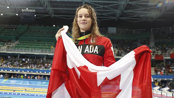 加拿大16岁游泳小将Penny Oleksiak连夺两枚巴西奥运会奖牌