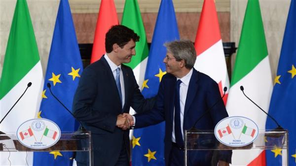 争取新伙伴，反击贸易保护主义：特鲁多在意大利议会发表讲话