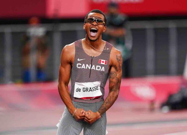 加拿大选手安德烈·德·格拉斯（Andre De Grasse）获男子 200 米奥运金牌